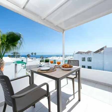 Ocean Front Oasis Apartment