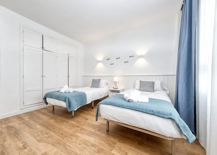 Ocean Front Oasis Apartment *