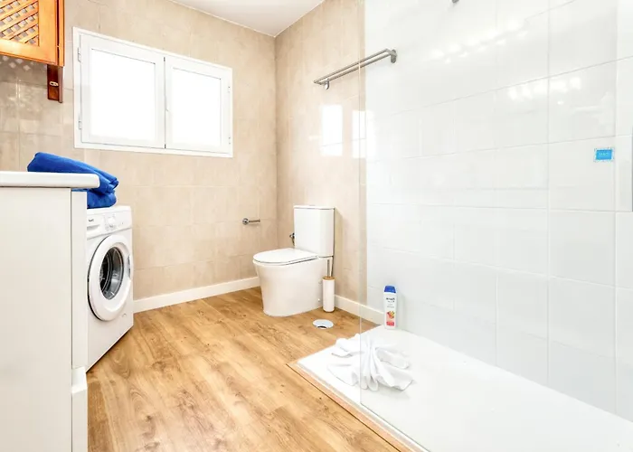 Ocean Front Oasis Apartment